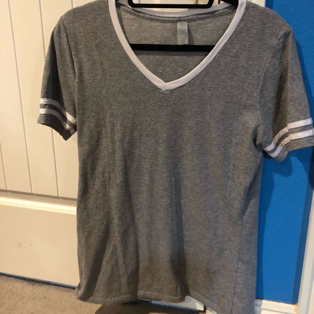 Light grey Short sleeve striped tee medium